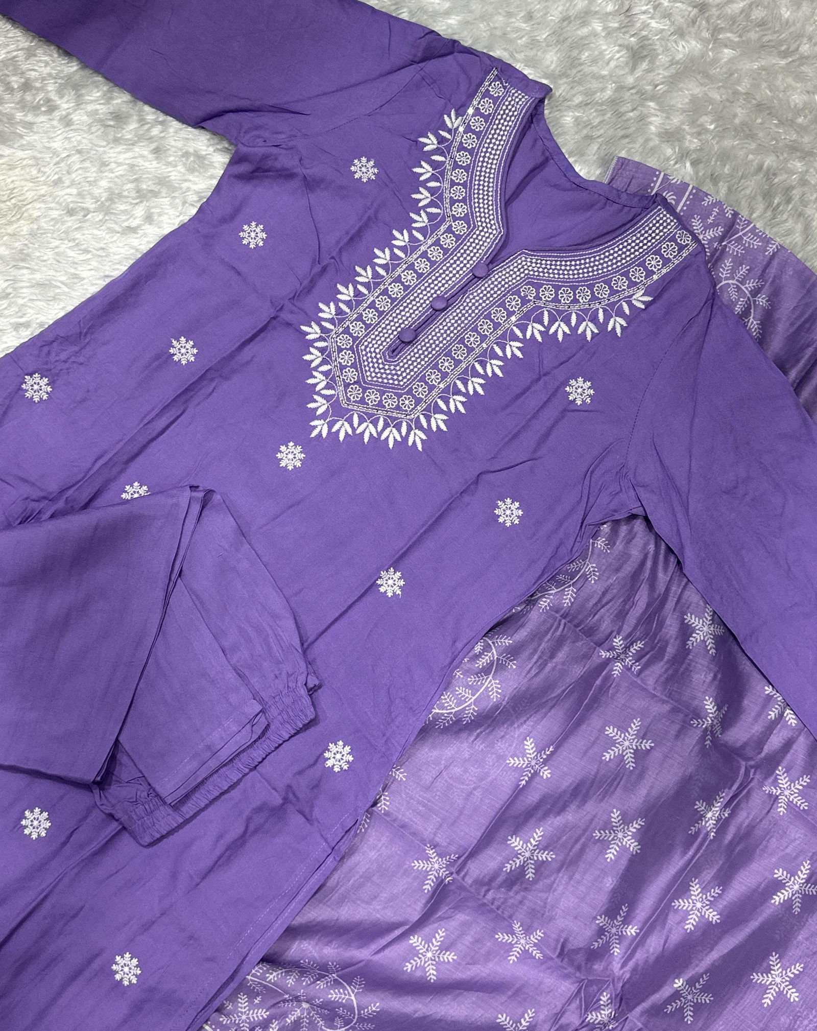 Keshav Viscose Embroidery Kurti With Bottom Dupatta Wholesale Market In Surat
